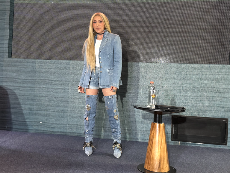 Yuri hará viajar en el tiempo a Guadalajara con ICONICA TOUR en la arena GDL